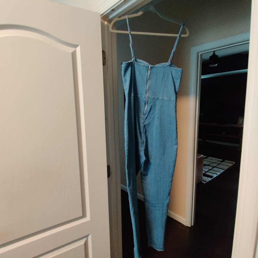 Jumpsuit - Picture 2 of 2
